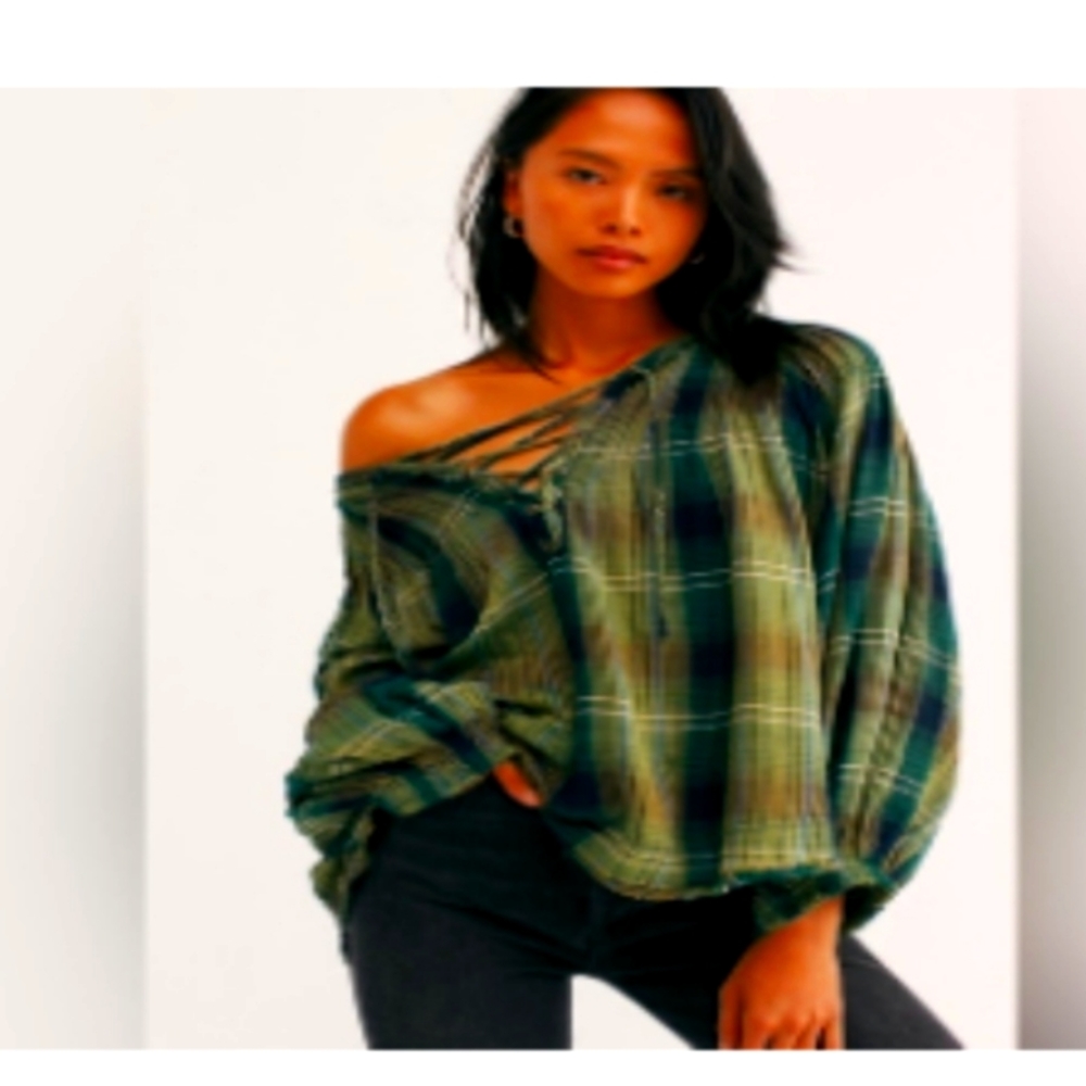 Free People We The Free Cloudbreaker Plaid Top Size medium Green